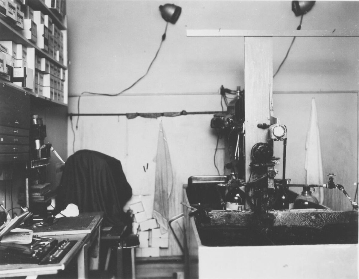 Náhľad: DarkroomJacobson00a.jpg